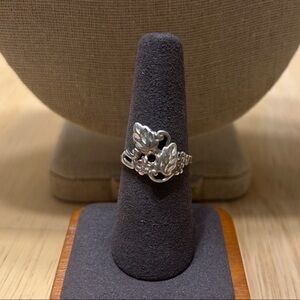 Sterling Silver Size 8 Leaf Design Ring